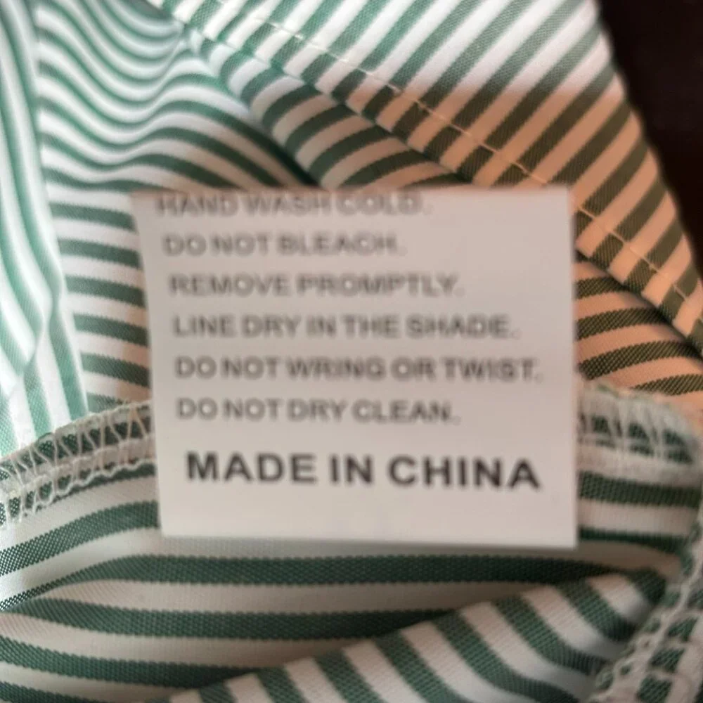 NWOT Sleeveless Green White Tunic V-Neck Striped Top - Picture 9 of 9